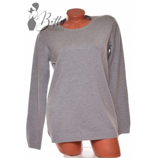 White Top with Jewelry Embellishment S/M