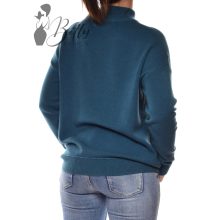 White Top with Jewelry Embellishment S/M