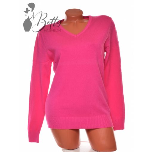 White Top with Jewelry Embellishment S/M