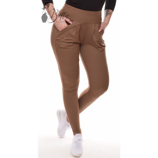 Deréknál rakott, zsebes nadrág M-6XL