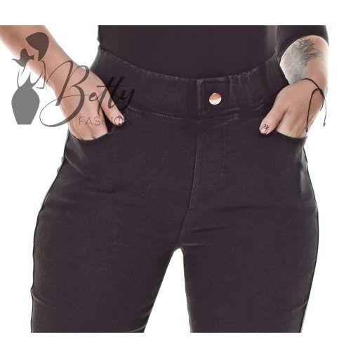 Fekete színű, farmer hatású, sztreccses nadrág S/M, M/L, L/XL