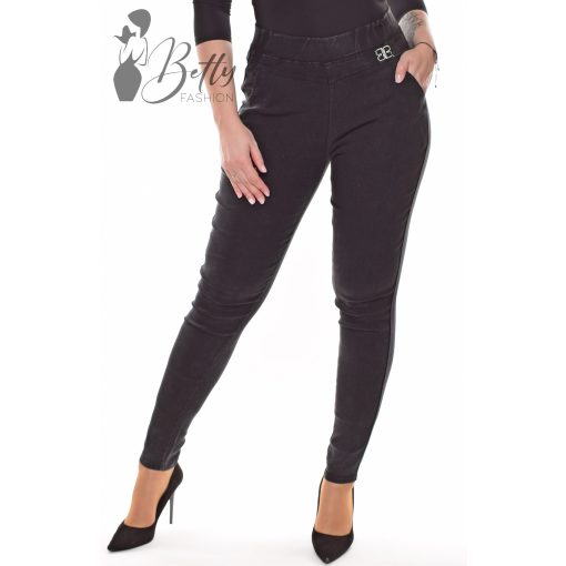 Fekete színű, farmer hatású, sztreccses nadrág S/M, M/L, L/XL