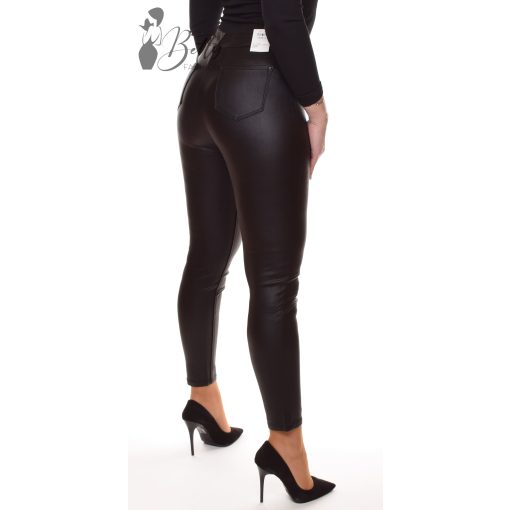 Derekán díszgombos műbőr nadrág XS, S, M, L, XL