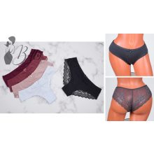 Elején ráncolt, hátul csipkebetétes bugyi S, M, L, XL