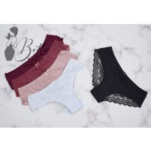 Elején ráncolt, hátul csipkebetétes bugyi S, M, L, XL