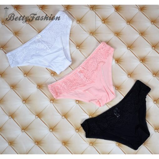 Elől csipkebetétes bugyi S, M, L, XL