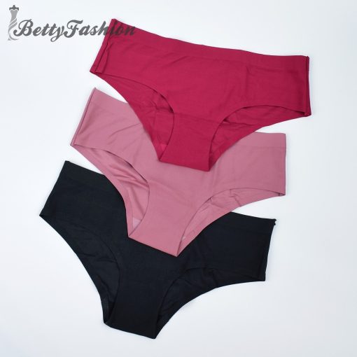 Egyszínű lézer vágott bugyi S, M, L, XL, XXL