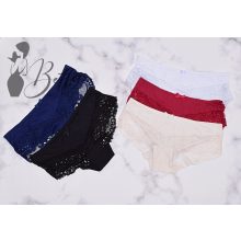 Csipkebetétes bugyi S, M, L, XL