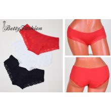 Csipkeszegélyes bugyi S, M, L, XL