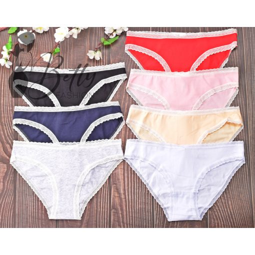 Csipkeszegélyes normál fazonú bugyi  S, M, L, XL