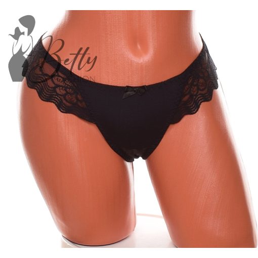 Hátul kivágott és fémdíszes, csipkés brazil bugyi S, M, L, XL