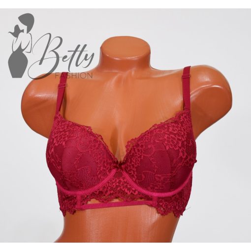 Csipkerátétes melltartó