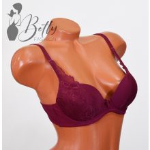 Csipkerátétes melltartó