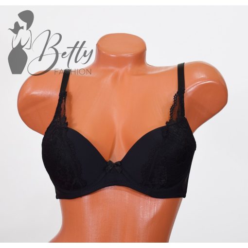 Csipkerátétes melltartó