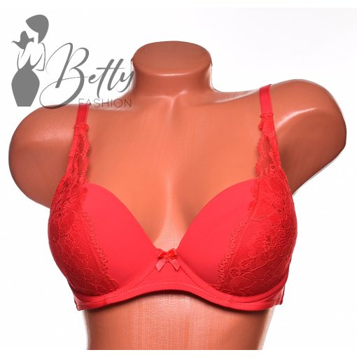 Csipkerátétes melltartó