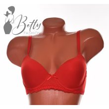 Csipkeszegélyes melltartó