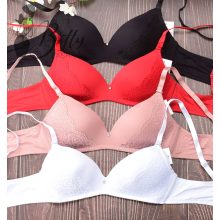 Vékony szivacsos, merevítő nélküli melltartó - B, C, D kosárral