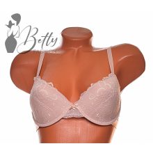 Csipkerátétes melltartó