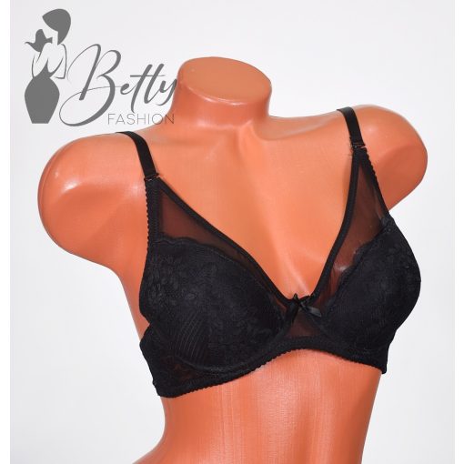 Csipkés és tüllös melltartó