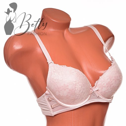 Csipkerátétes, enyhén push-up szivacsos melltartó