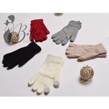 Ujjain eltérő színű kesztyű  