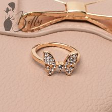 Arany színű, mintás, strasszkő díszes gyűrű