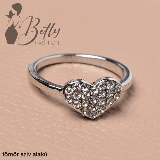 Ezüst színű, mintás, strasszkő díszes gyűrű