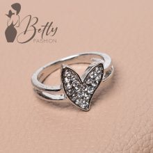 Ezüst színű, mintás, strasszkő díszes gyűrű