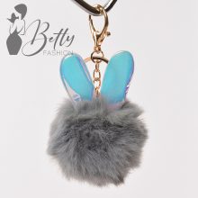 Nyuszifüles, műszőrme, pom-pom kulcstartó/táskadísz
