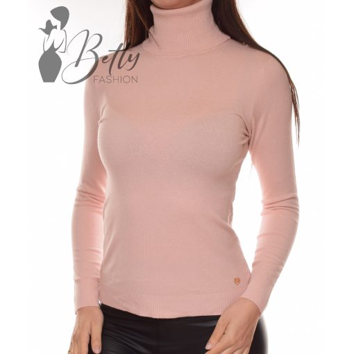 White Top with Jewelry Embellishment S/M