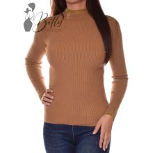 White Top with Jewelry Embellishment S/M