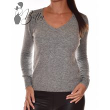 White Top with Jewelry Embellishment S/M