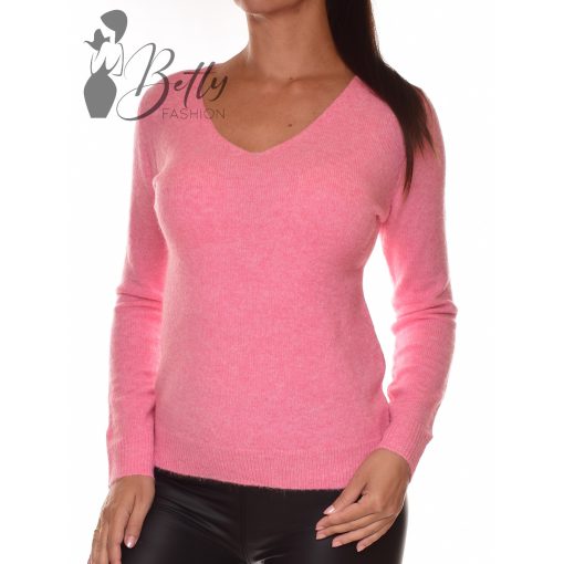 White Top with Jewelry Embellishment S/M