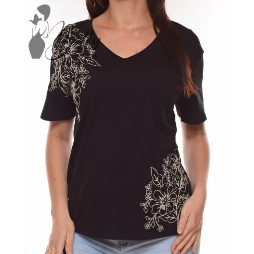 White Top with Jewelry Embellishment S/M