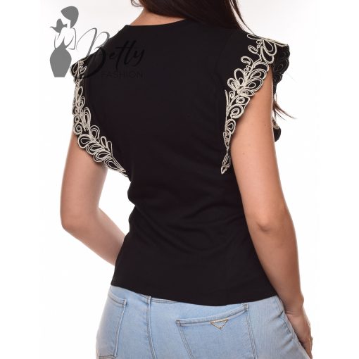 White Top with Jewelry Embellishment S/M