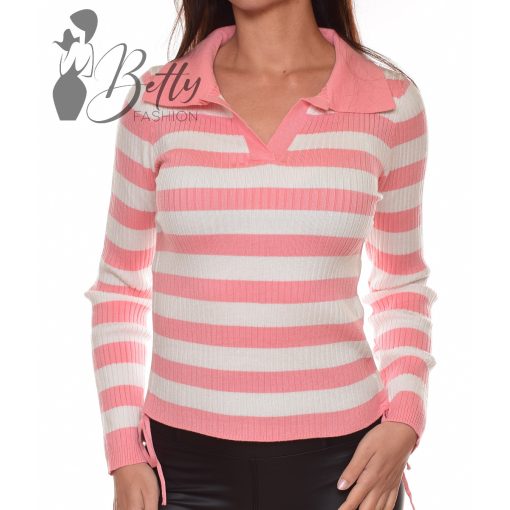 White Top with Jewelry Embellishment S/M