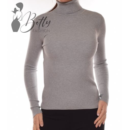 White Top with Jewelry Embellishment S/M