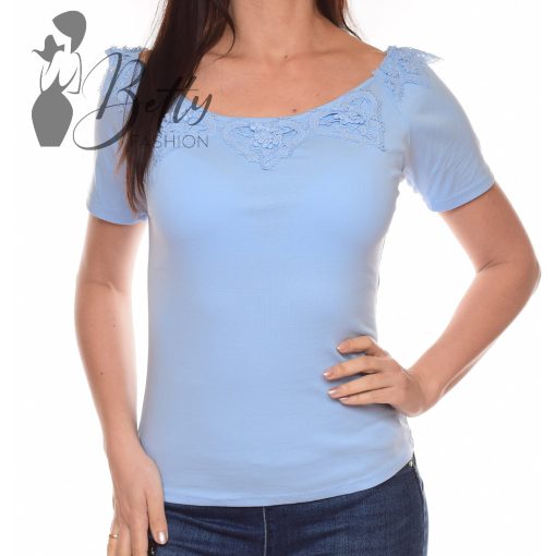 Gumis kivágású, horgolt díszes felső S/M, L/XL