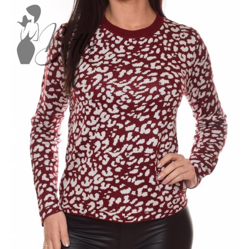 White Top with Jewelry Embellishment S/M