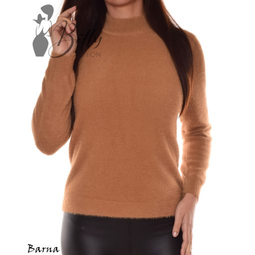 White Top with Jewelry Embellishment S/M