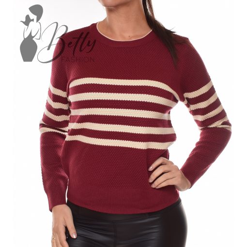 White Top with Jewelry Embellishment S/M