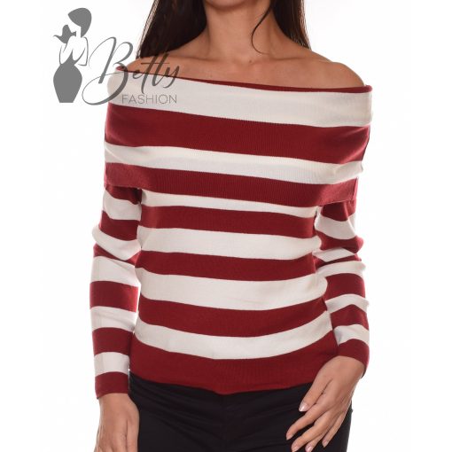 White Top with Jewelry Embellishment S/M