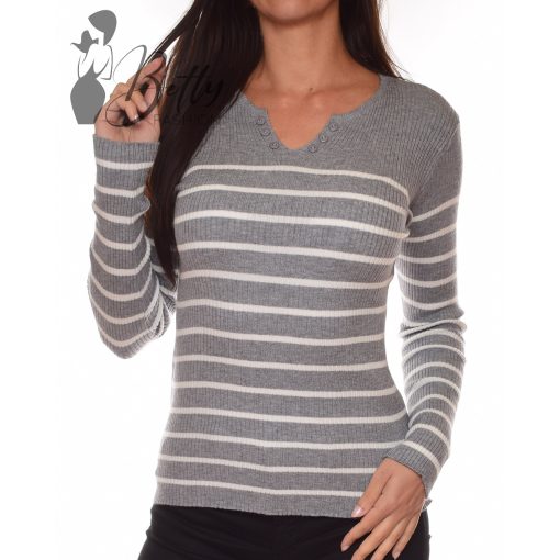 White Top with Jewelry Embellishment S/M