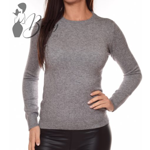 White Top with Jewelry Embellishment S/M