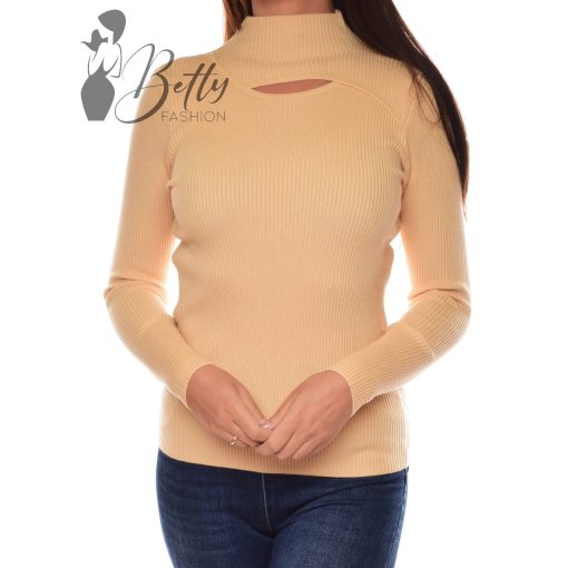 White Top with Jewelry Embellishment S/M