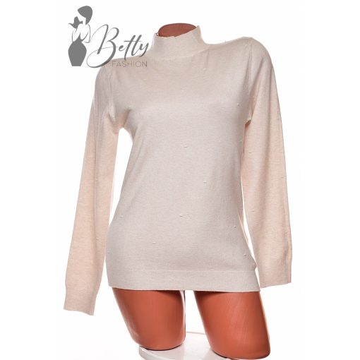 White Top with Jewelry Embellishment S/M