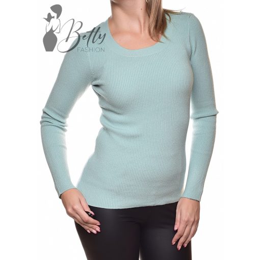 White Top with Jewelry Embellishment S/M