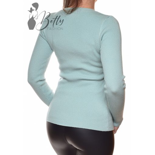 White Top with Jewelry Embellishment S/M