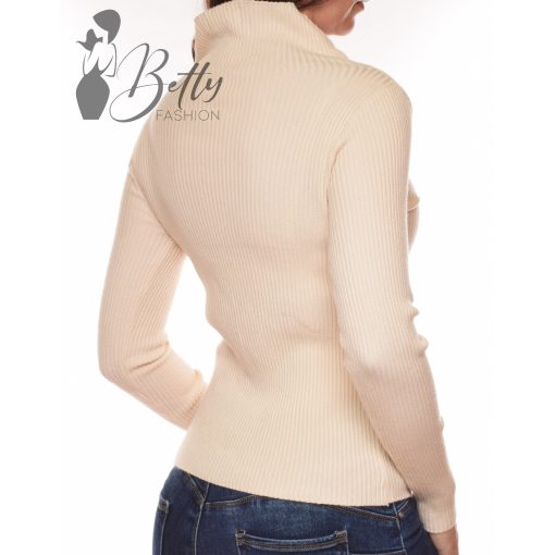 White Top with Jewelry Embellishment S/M