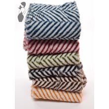 Cikk-cakk mintás, műszőrmés körsál